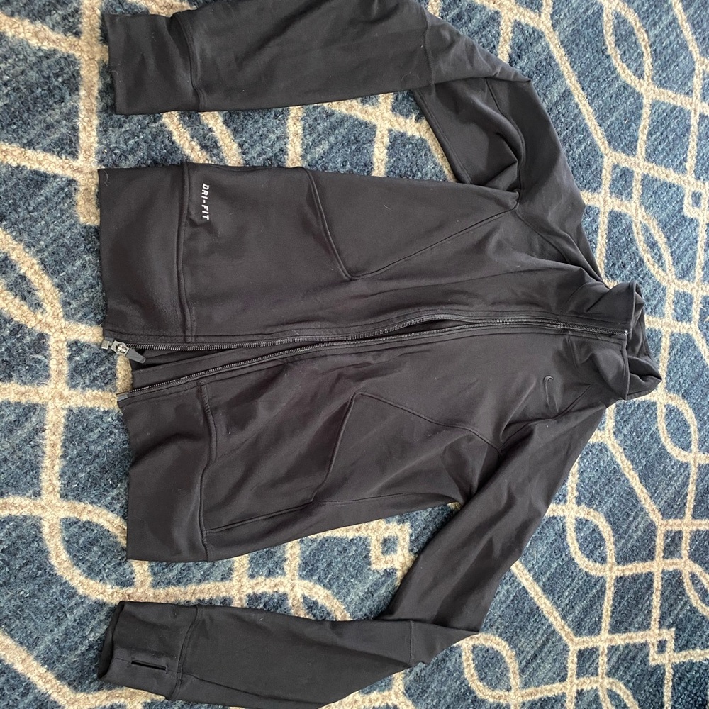 Nike dri fit sweatshirt